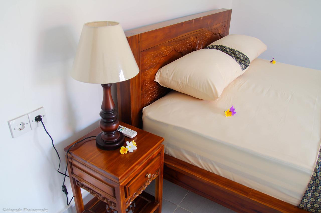Deindra Nusa Inn Lembongan Esterno foto