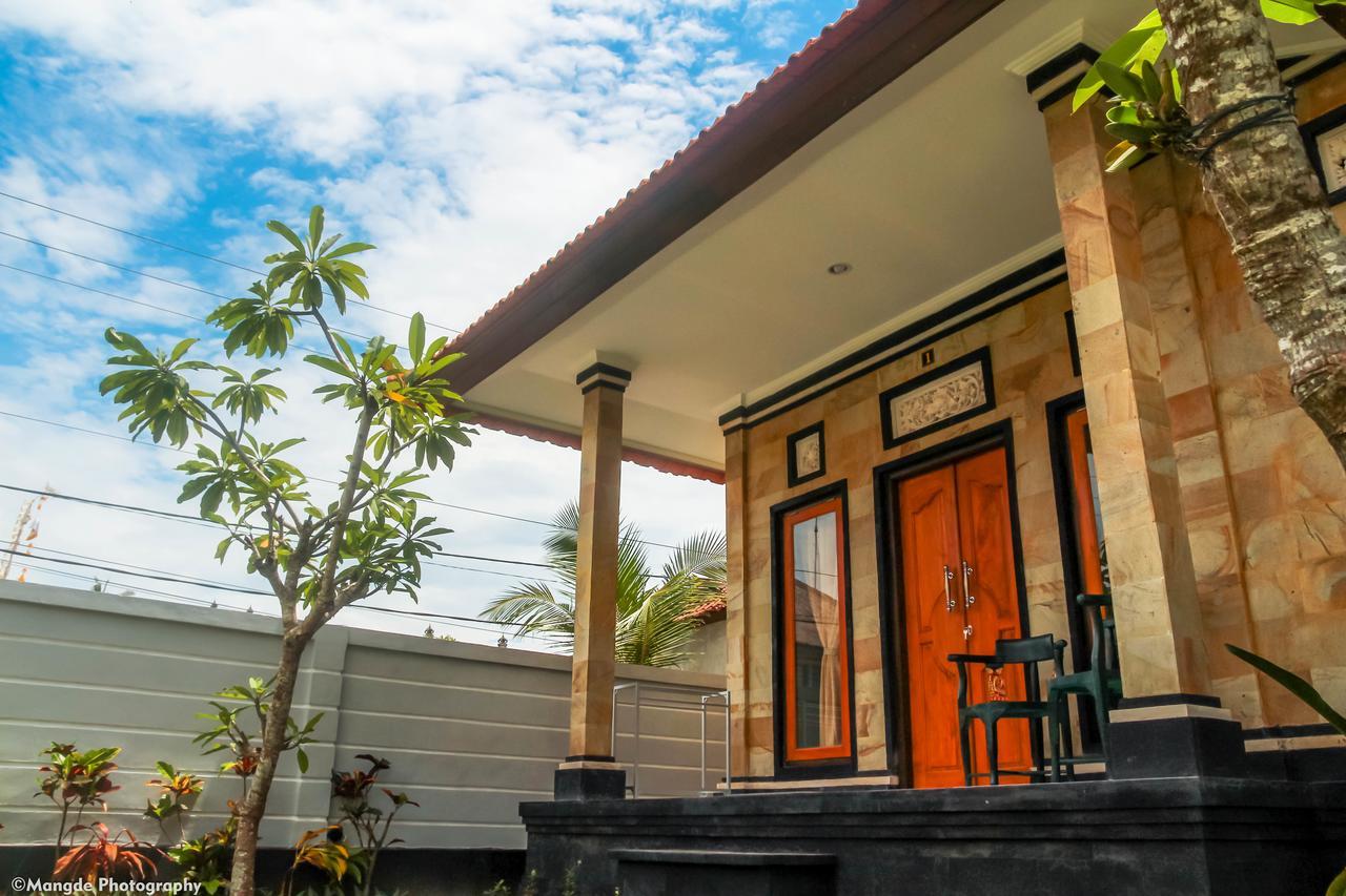 Deindra Nusa Inn Lembongan Esterno foto
